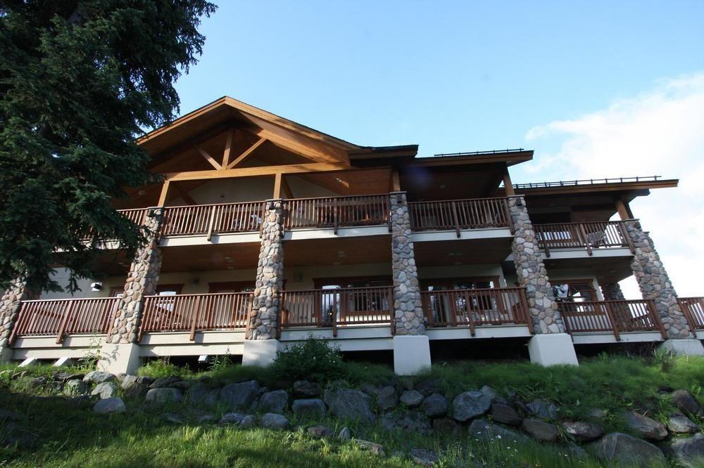 The Pinnacle Lodge Sun Peaks Exteriér fotografie